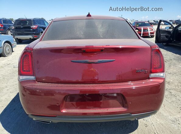2C3CCABGXPH569596 2023 CHRYSLER 300 Burgundy Widok z tyłu