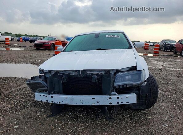 2C3CCABT5KH565039 2019 CHRYSLER 300 White Front view