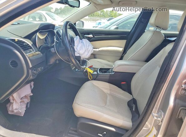 2C3CCAEG2GH111160 2016 CHRYSLER 300 Silver Front interior view