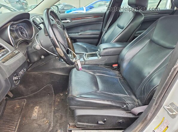 2C3CCAEGXGH216772 2016 CHRYSLER 300 White Vista interior delantera