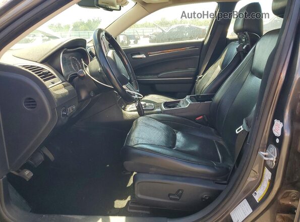 2C3CCAEGXKH568632 2019 CHRYSLER 300 Gray Widok wnętrza z przodu