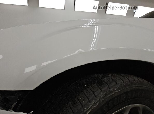2C3CCAGG3GH144956 2016 CHRYSLER 300 White Вид наклейки з VIN-кодом