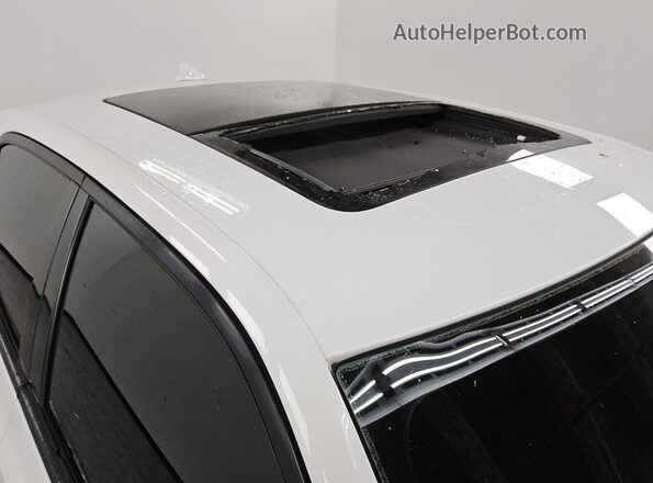 2C3CCAGG3GH144956 2016 CHRYSLER 300 White 