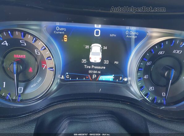 2C3CCAGG9JH267295 2018 CHRYSLER 300 Серый Вид задних сидений