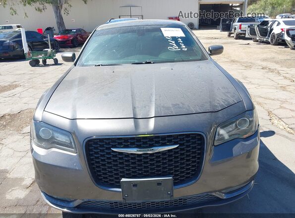 2C3CCAGG9JH267295 2018 CHRYSLER 300 Серый Вид щитка приборов