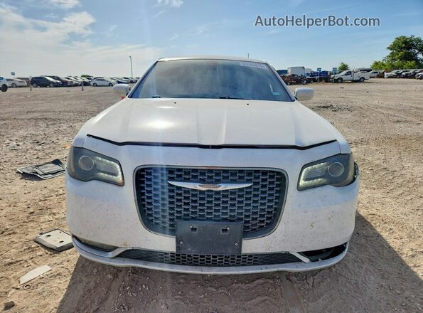 2C3CCAGGXKH661194 2019 CHRYSLER 300 Белый Вид спереди