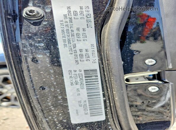 2C3CCARG7KH691010 2019 CHRYSLER 300 Black VIN կոդի պիտակի տեսք
