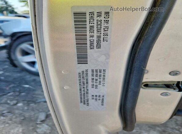 2C3CDXAT1MH664039 2021 DODGE CHARGER Silver ძრავის განყოფილების ხედი