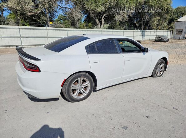 2C3CDXBG1GH303500 2016 DODGE CHARGER Белый Задняя правая четверть