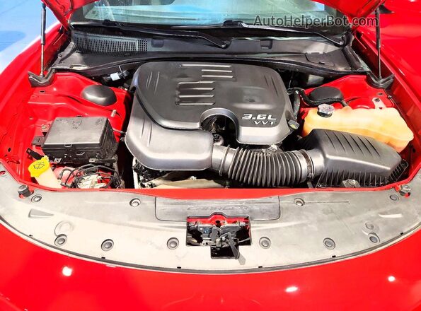 2C3CDXBG1NH196705 2022 DODGE CHARGER Red Rear interior view