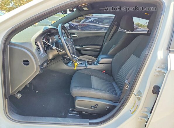 2C3CDXBG1PH612609 2023 DODGE CHARGER White წინა სალონის ხედი
