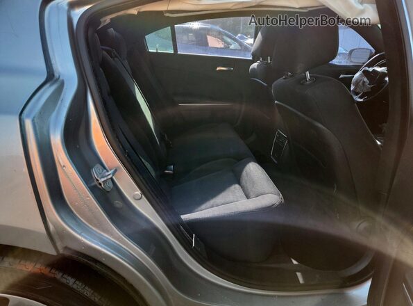 2C3CDXBG2GH155597 2016 DODGE CHARGER Silver Widok tylnych siedzeń