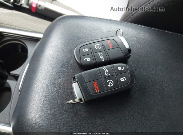 2C3CDXBG3LH100487 2020 DODGE CHARGER Gray Вид панелі приладів