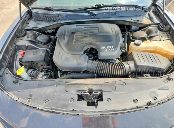 2C3CDXBG6NH234882 2022 DODGE CHARGER Gray Widok wnętrza z tyłu
