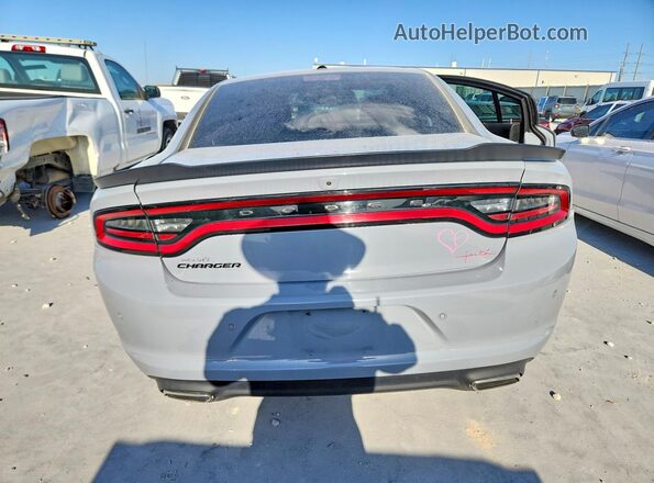 2C3CDXBG8NH206081 2022 DODGE CHARGER Gray Հետևի տեսք