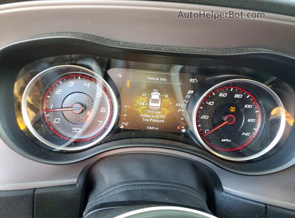2C3CDXBG8PH564400 2023 DODGE CHARGER Gray ხელსაწყოთა პანელის ხედი
