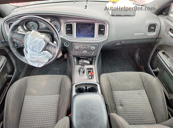 2C3CDXCT1NH259278 2022 DODGE CHARGER Red Widok deski rozdzielczej