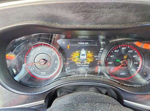 2C3CDXCT1PH535901 2023 DODGE CHARGER Красный Вид щитка приборов