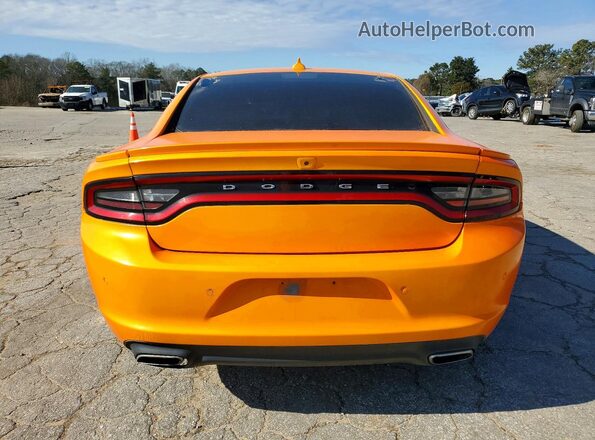 2C3CDXCT9JH122308 2018 DODGE CHARGER Orange Вид ззаду