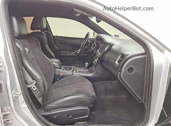 2C3CDXGJ0KH716344 2019 DODGE CHARGER Silver VIN կոդի պիտակի տեսք