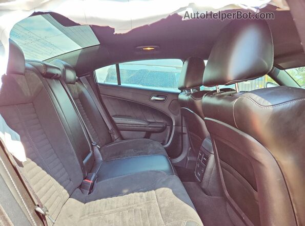 2C3CDXGJ1NH237113 2022 DODGE CHARGER Orange Вид задніх сидінь