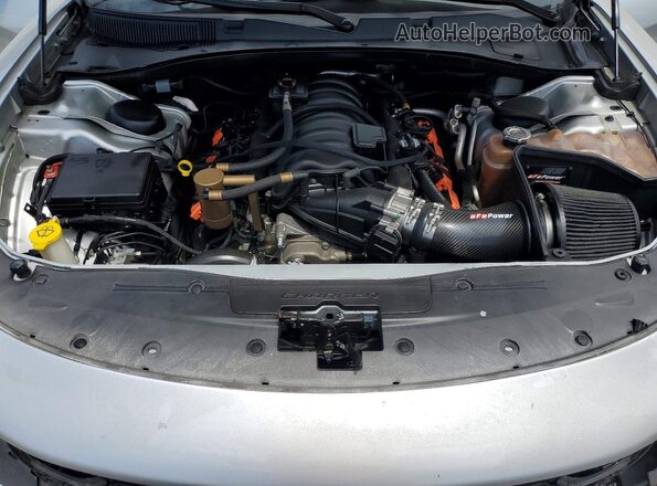 2C3CDXGJ4KH661607 2019 DODGE CHARGER Серебряный Вид задней части салона