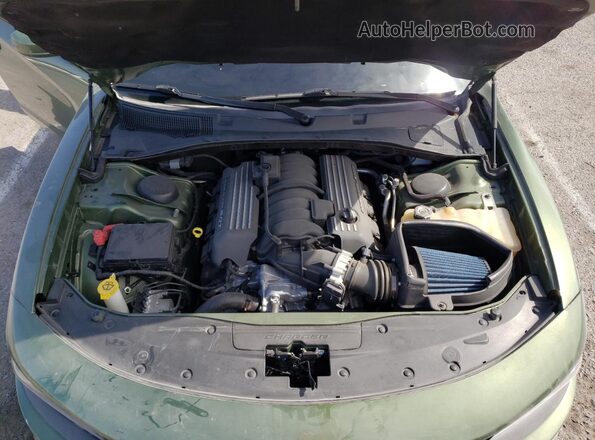 2C3CDXGJ6KH650592 2019 DODGE CHARGER Green Вид задньої частини салону
