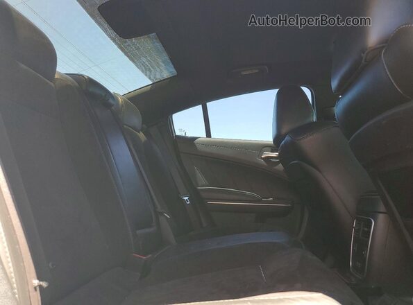 2C3CDXGJ6KH665111 2019 DODGE CHARGER Белый Вид задних сидений