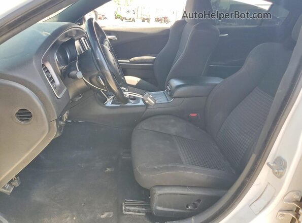 2C3CDXGJ8KH638895 2019 DODGE CHARGER White წინა სალონის ხედი