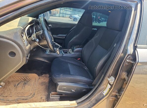 2C3CDXHG2JH210127 2018 DODGE CHARGER Угольный Вид салона спереди