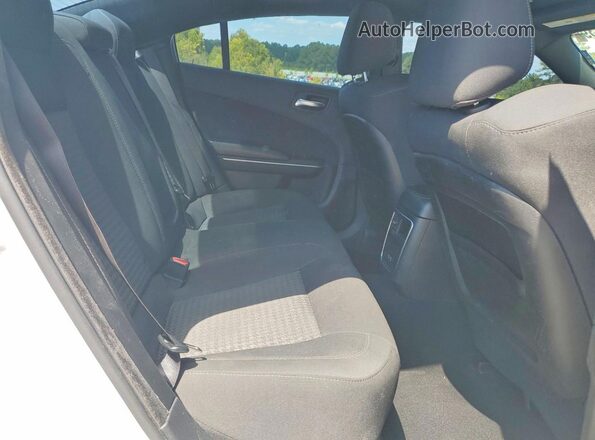 2C3CDXHG4KH608554 2019 DODGE CHARGER Белый Вид задних сидений