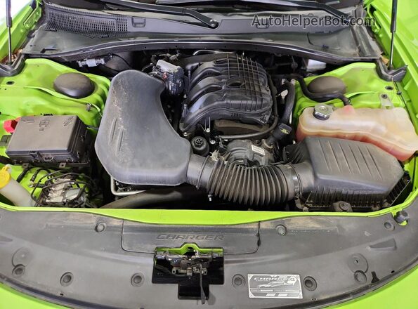 2C3CDXHG9PH701478 2023 DODGE CHARGER Green Вид задньої частини салону