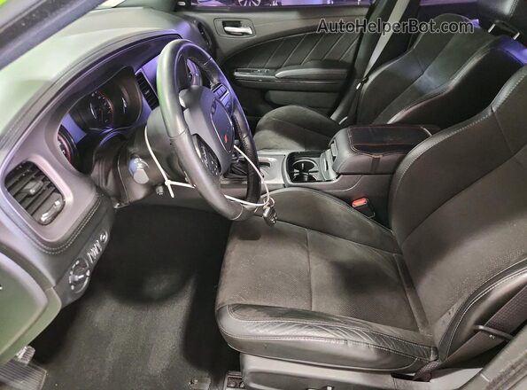 2C3CDXHG9PH701478 2023 DODGE CHARGER Green Вид салону спереду