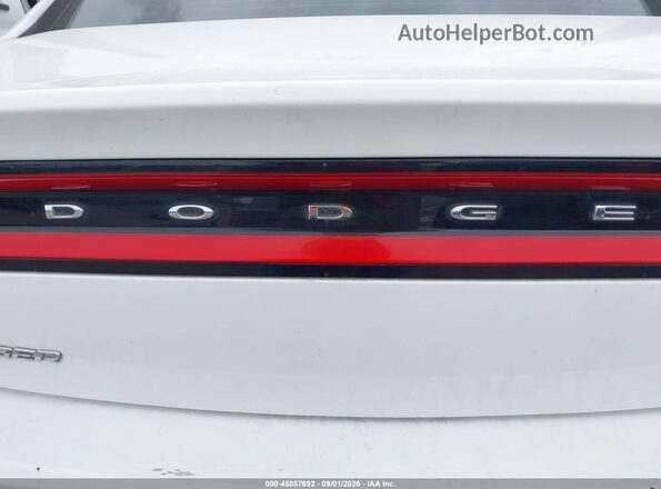 2C3CDXJG6GH160738 2016 DODGE CHARGER White Widok z przodu