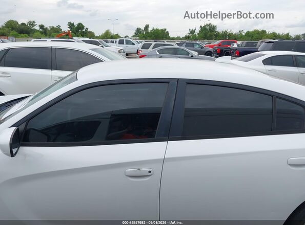2C3CDXJG6GH160738 2016 DODGE CHARGER White Widok wnętrza 360 stopni