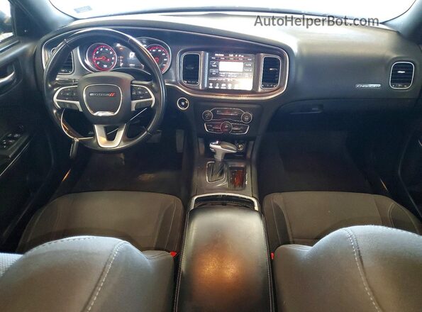 2C3CDXJG6GH304059 2016 DODGE CHARGER Silver Widok deski rozdzielczej