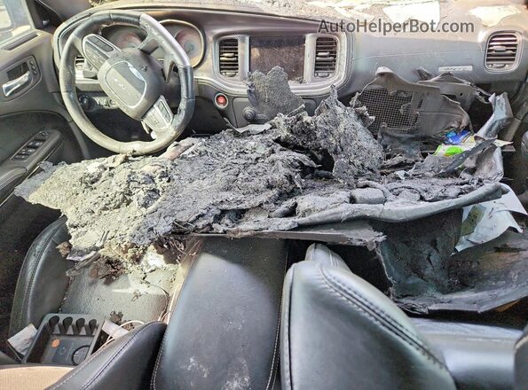 2C3CDXL97KH668241 2019 DODGE CHARGER Черный Вид панели приборов
