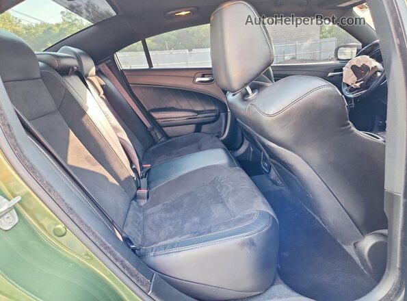 2C3CDXMG6PH625367 2023 DODGE CHARGER Green უკანა სავარძლების ხედი