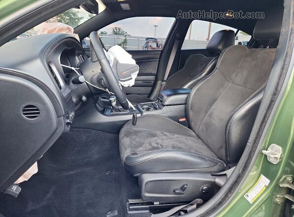 2C3CDXMG6PH625367 2023 DODGE CHARGER Green წინა სალონის ხედი