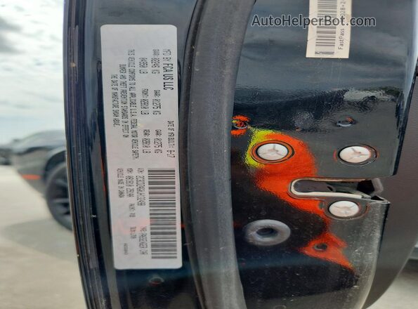 2C3CDZAG0JH132498 2018 DODGE CHALLENGER Black Շարժիչի բաժամունքի տեսք