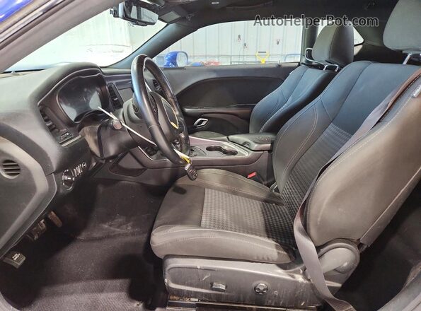 2C3CDZAG8JH287574 2018 DODGE CHALLENGER Синий Вид салона спереди