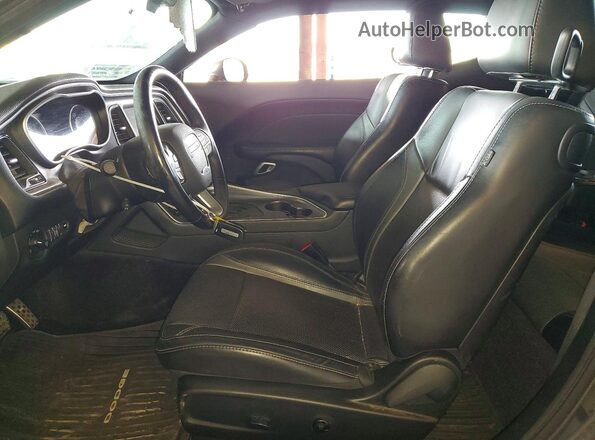 2C3CDZAGXGH210052 2016 DODGE CHALLENGER Black წინა სალონის ხედი