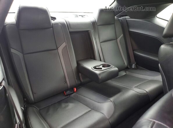 2C3CDZAGXGH210052 2016 DODGE CHALLENGER Black უკანა სავარძლების ხედი