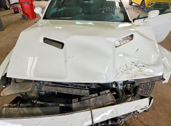 2C3CDZAGXNH263265 2022 DODGE CHALLENGER Белый Вид задней части салона