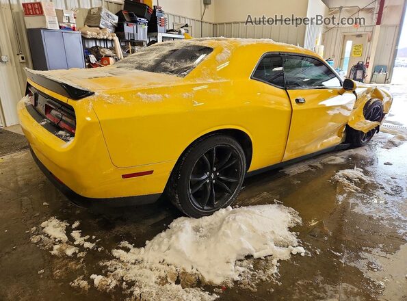 2C3CDZBT0JH178652 2018 DODGE CHALLENGER Yellow Задня права чверть