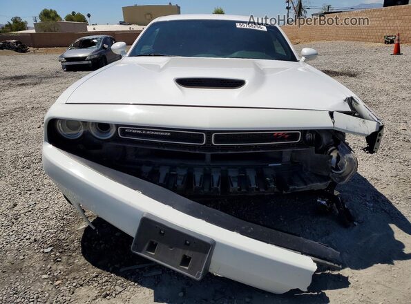 2C3CDZBT0KH654707 2019 DODGE CHALLENGER Белый Вид спереди