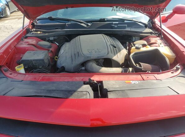 2C3CDZBT5GH218247 2016 DODGE CHALLENGER Red Rear interior view