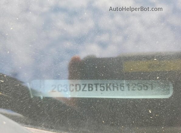 2C3CDZBT5KH612551 2019 DODGE CHALLENGER White Շարժիչի բաժամունքի տեսք