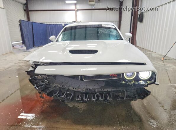 2C3CDZBT8PH654607 2023 DODGE CHALLENGER Белый Вид спереди