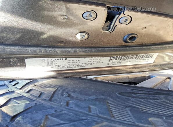 2C3CDZFJ3GH178081 2016 DODGE CHALLENGER Gray Widok komory silnika